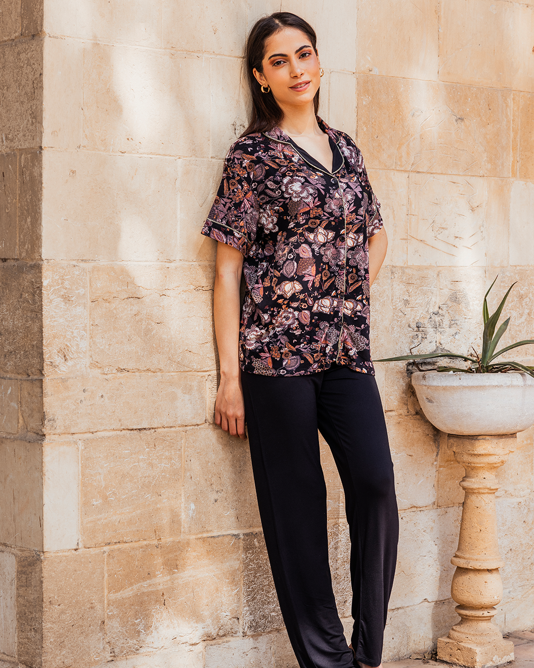 Classic women's pajamas, black rose, brick