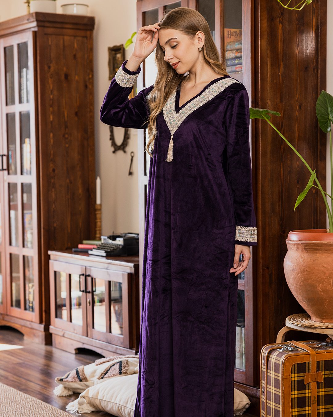 قميص نوم حريمي سبعه ابليكه بيج