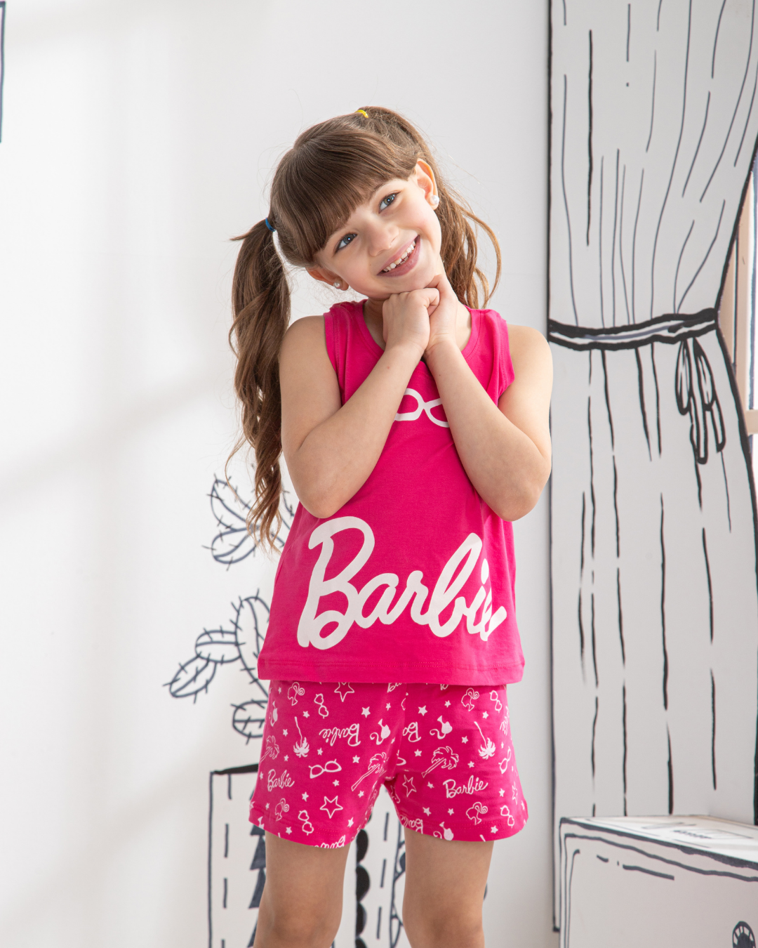 Barbie Girls' pajamas, T-shirt and Barbie shorts