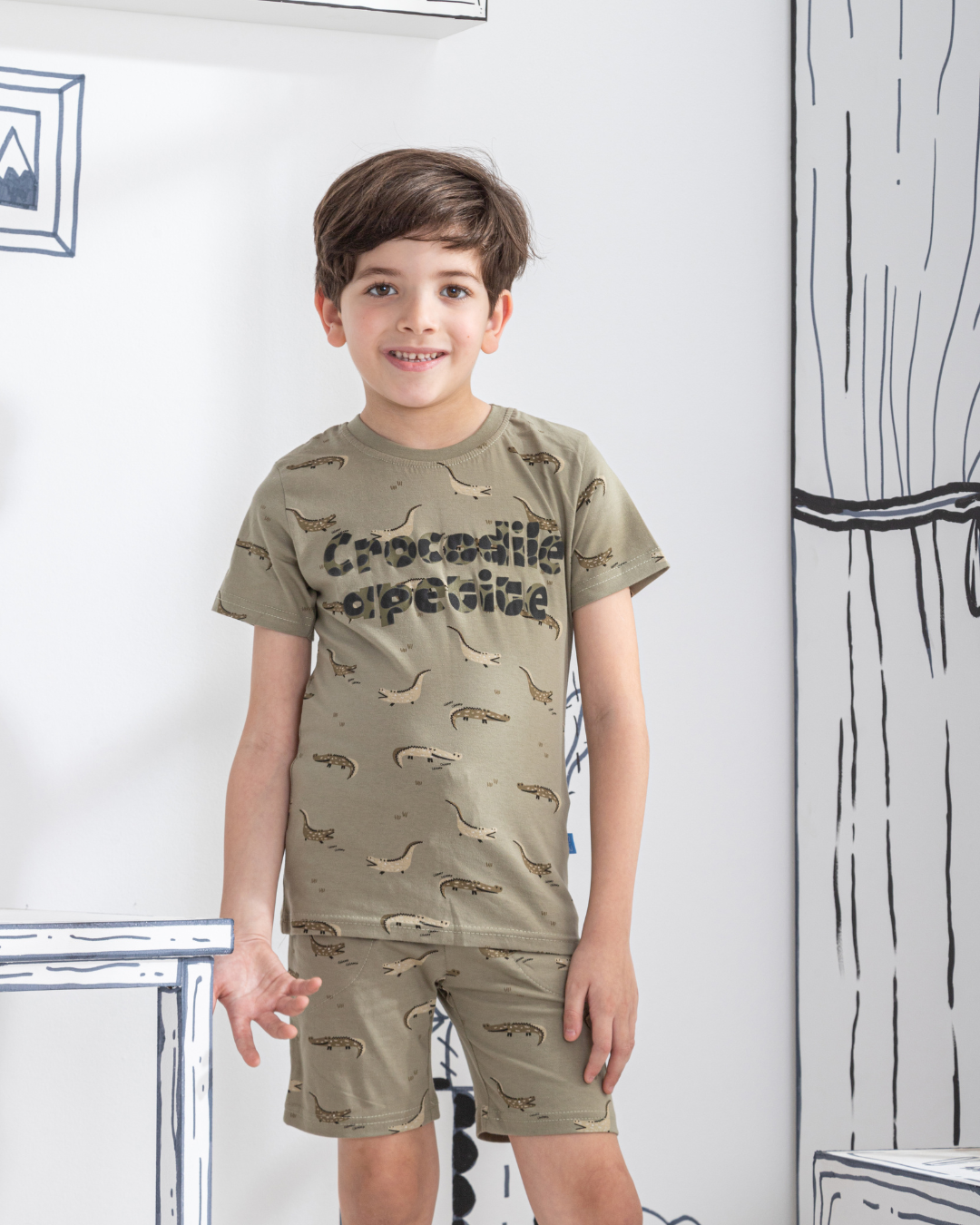 Crocodile apetite بيجاما أولادي نُص كُم