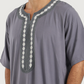 عبايه رجالي نص كم سادة مطرزة 02