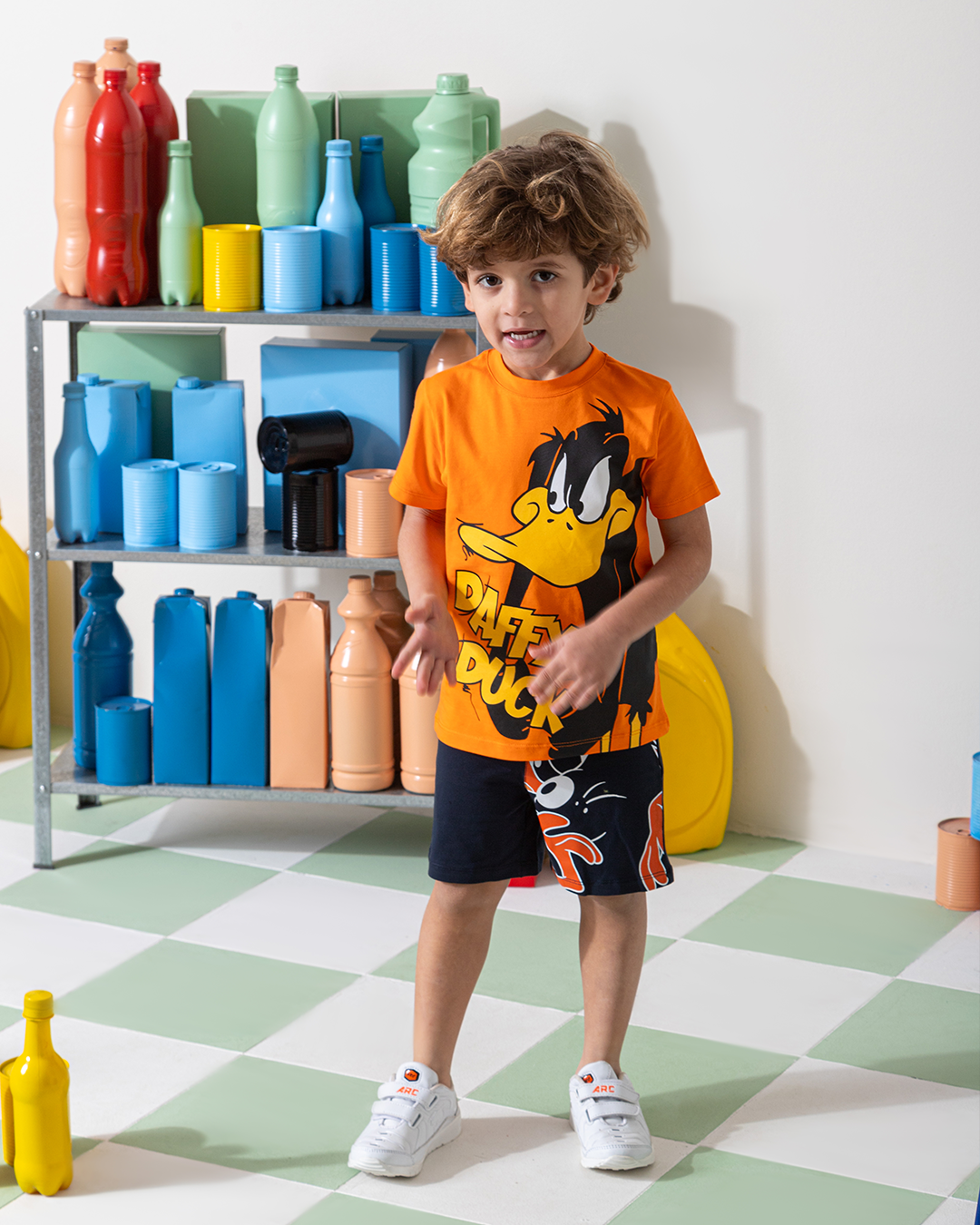 MARVY Daffy Duck Boom بيجامة اولادي وسط اورانج