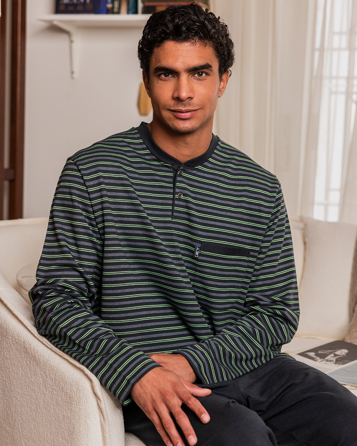 بيجاما رجالى مقلم عرضى * سادة ، جاكيت مقلم عرضى كم طويل مع رقبه روند