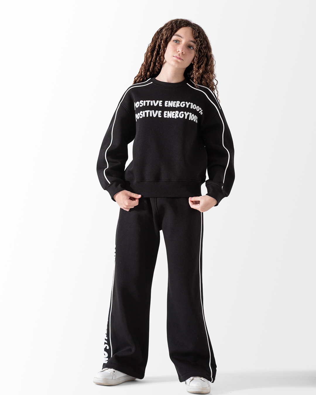 Positive Energy 100  طقم بناتي