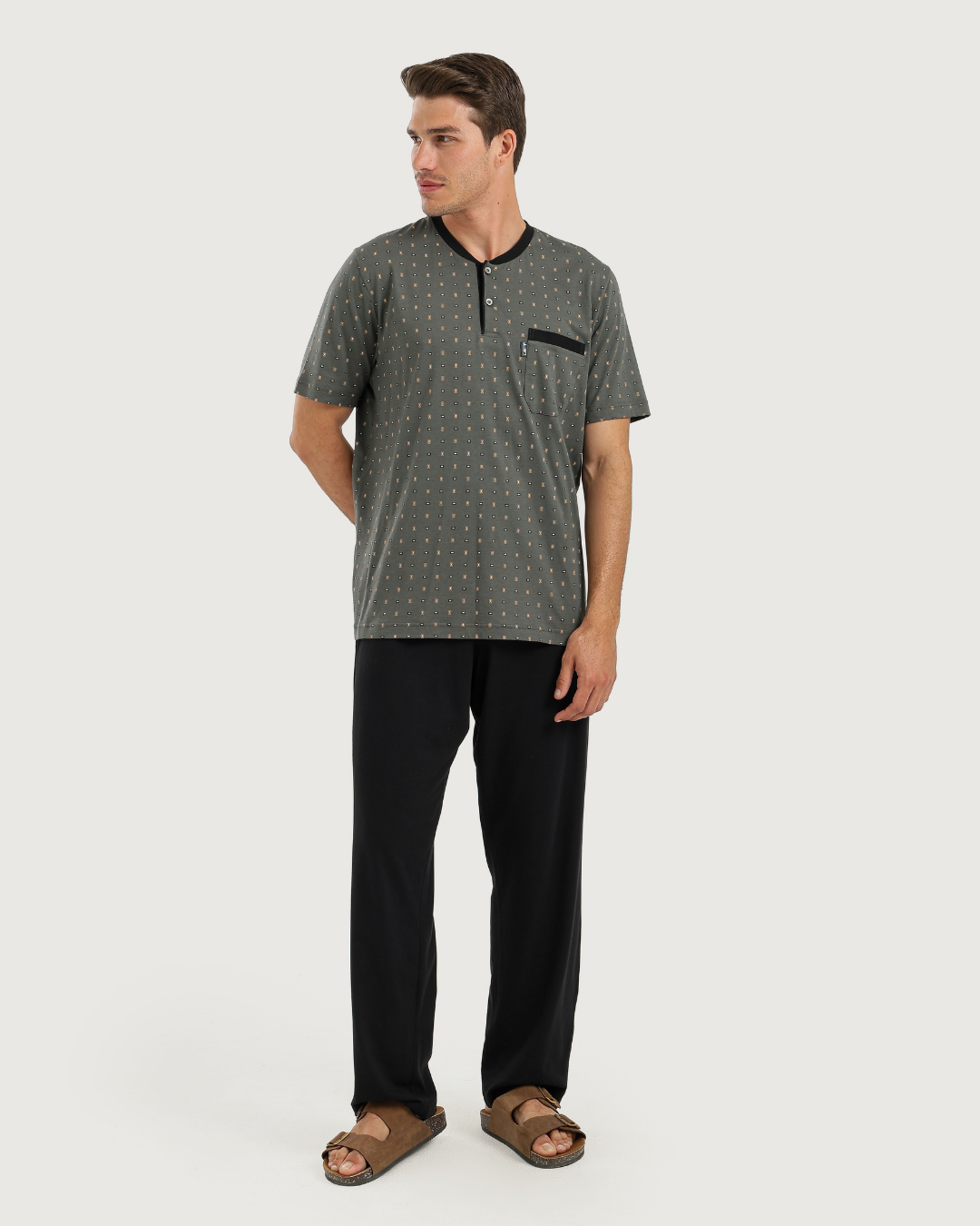 Men's Short Sleeve Pajamas with Round Neck Pants