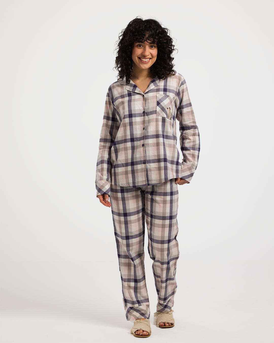 بيجاما حريمي بزراير كاروهات الربيع