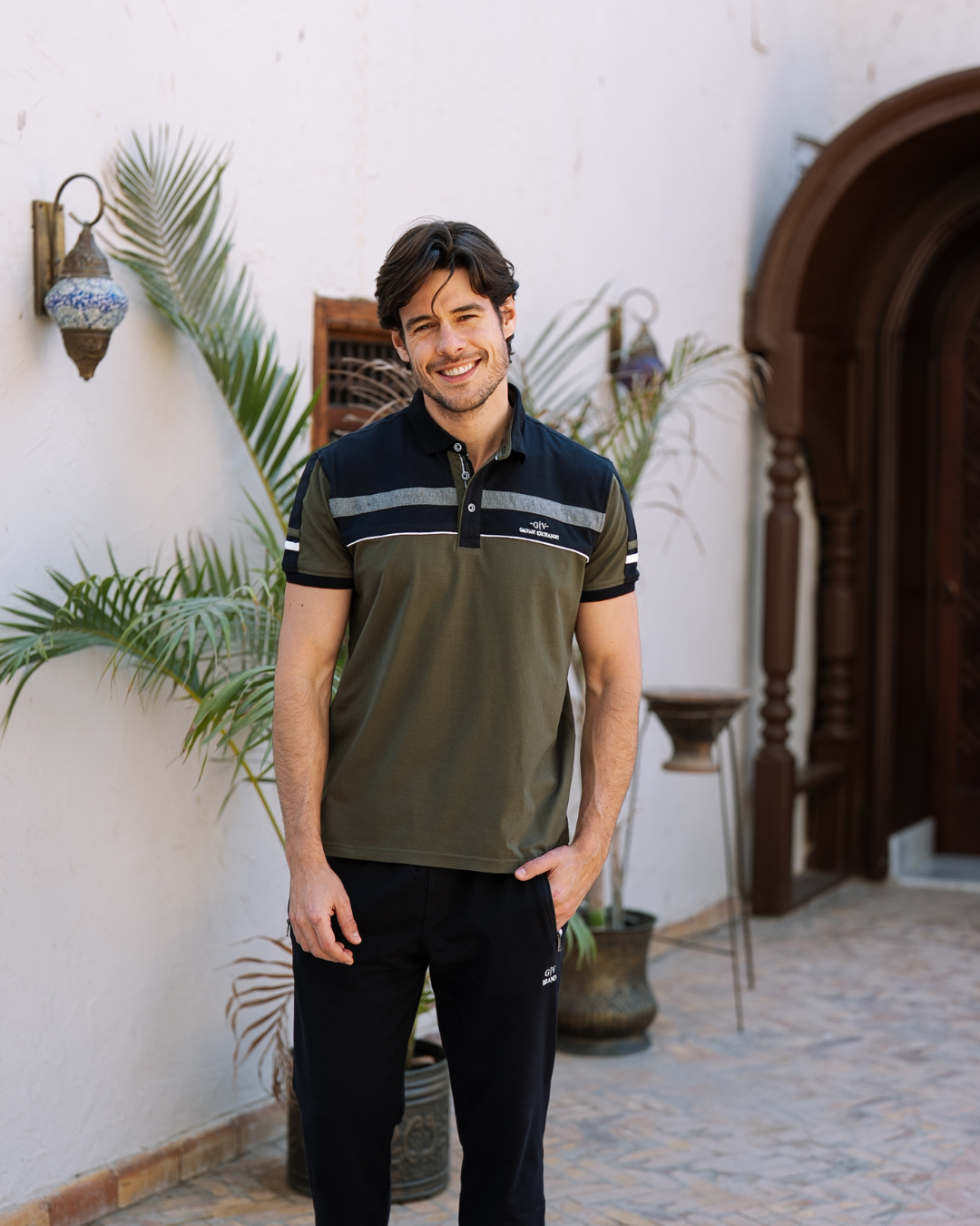 GV Exchange بيجاما رجالي نص كم بياقة و بنطلون