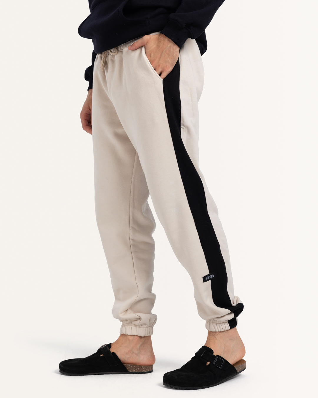 بنطلون سويت بانس قصه من الجنب