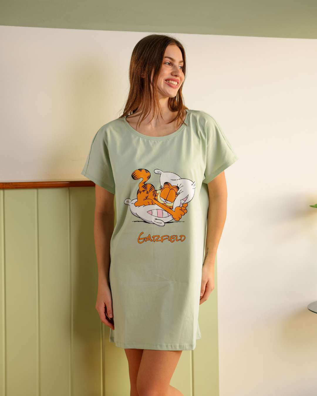 Knight Schairt Case Printed Garfield