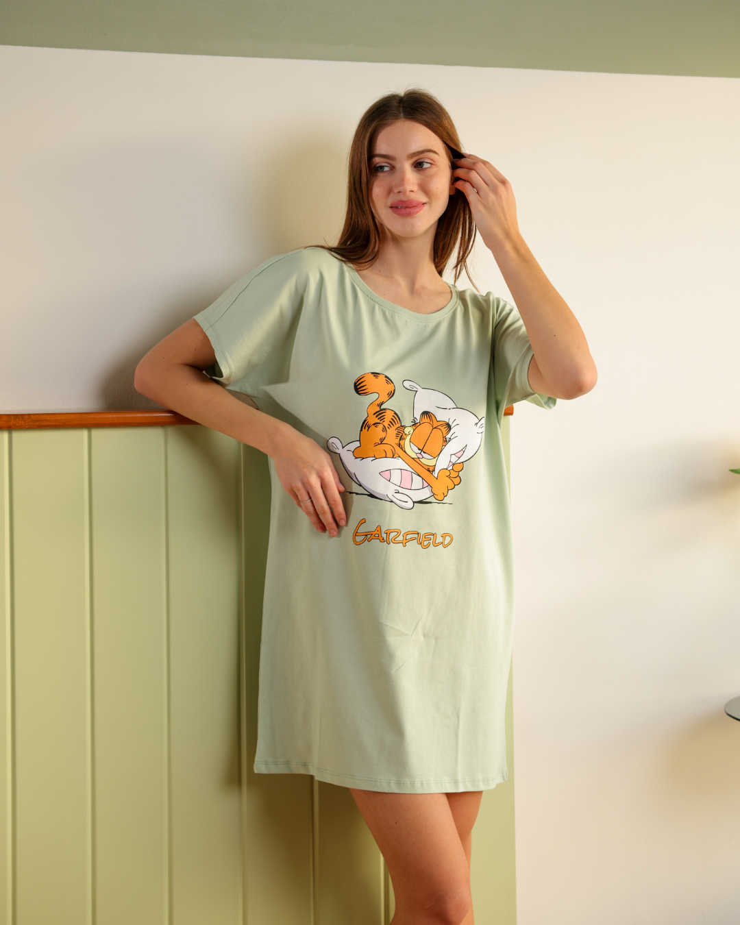 Knight Schairt Case Printed Garfield