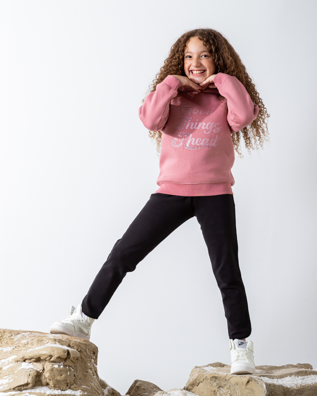 GOODTHINGS بيجامه بناتي رجلان طباعه وتطريز ترتر