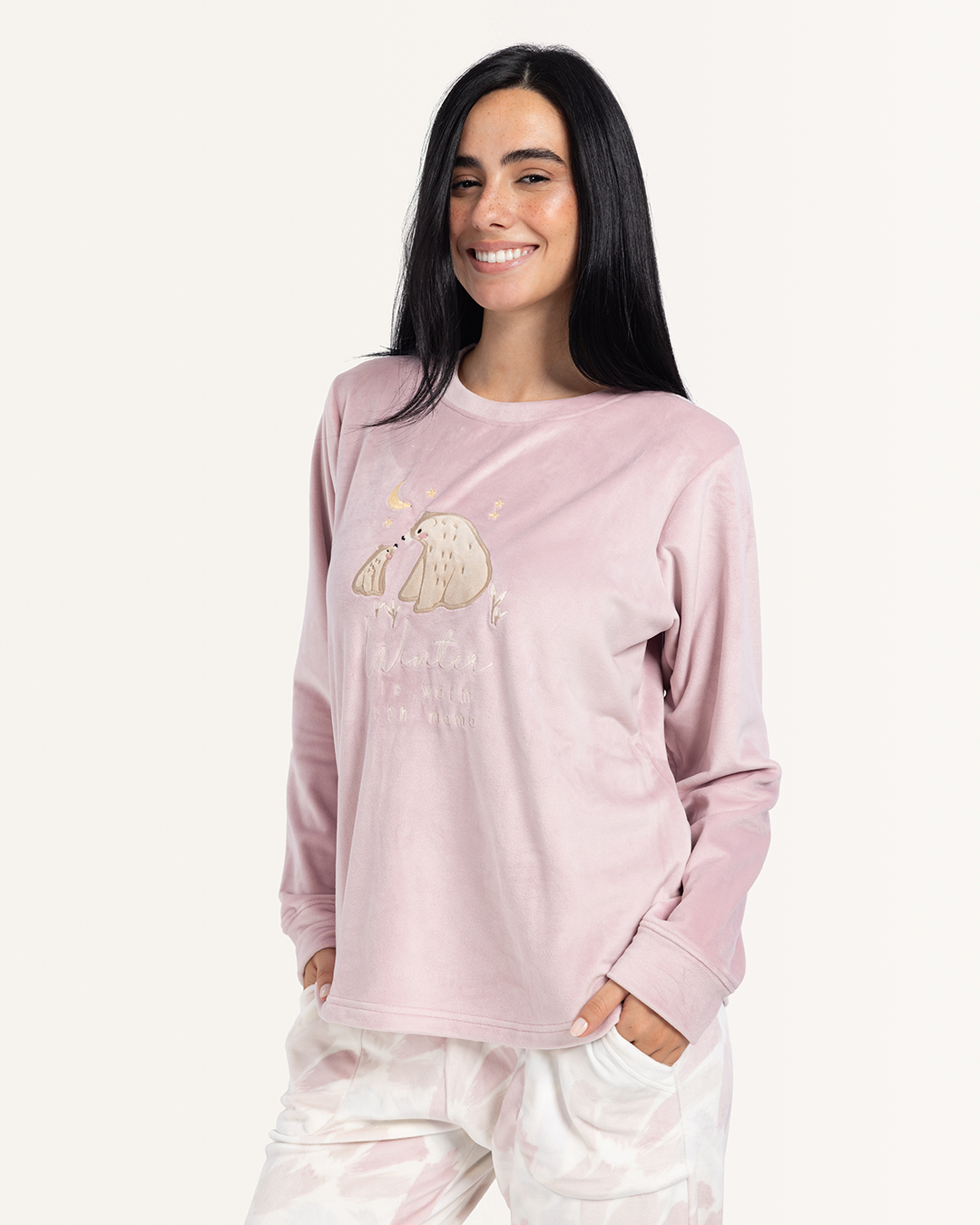 بيجاما بنطلون و توب كم طويل اصدقاء الشتاء