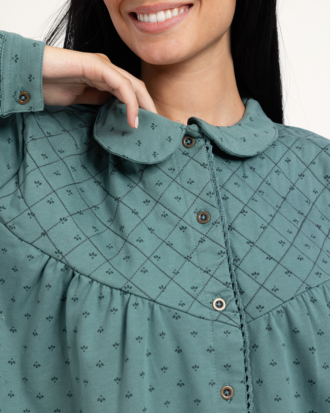 Galabaa with buttons 