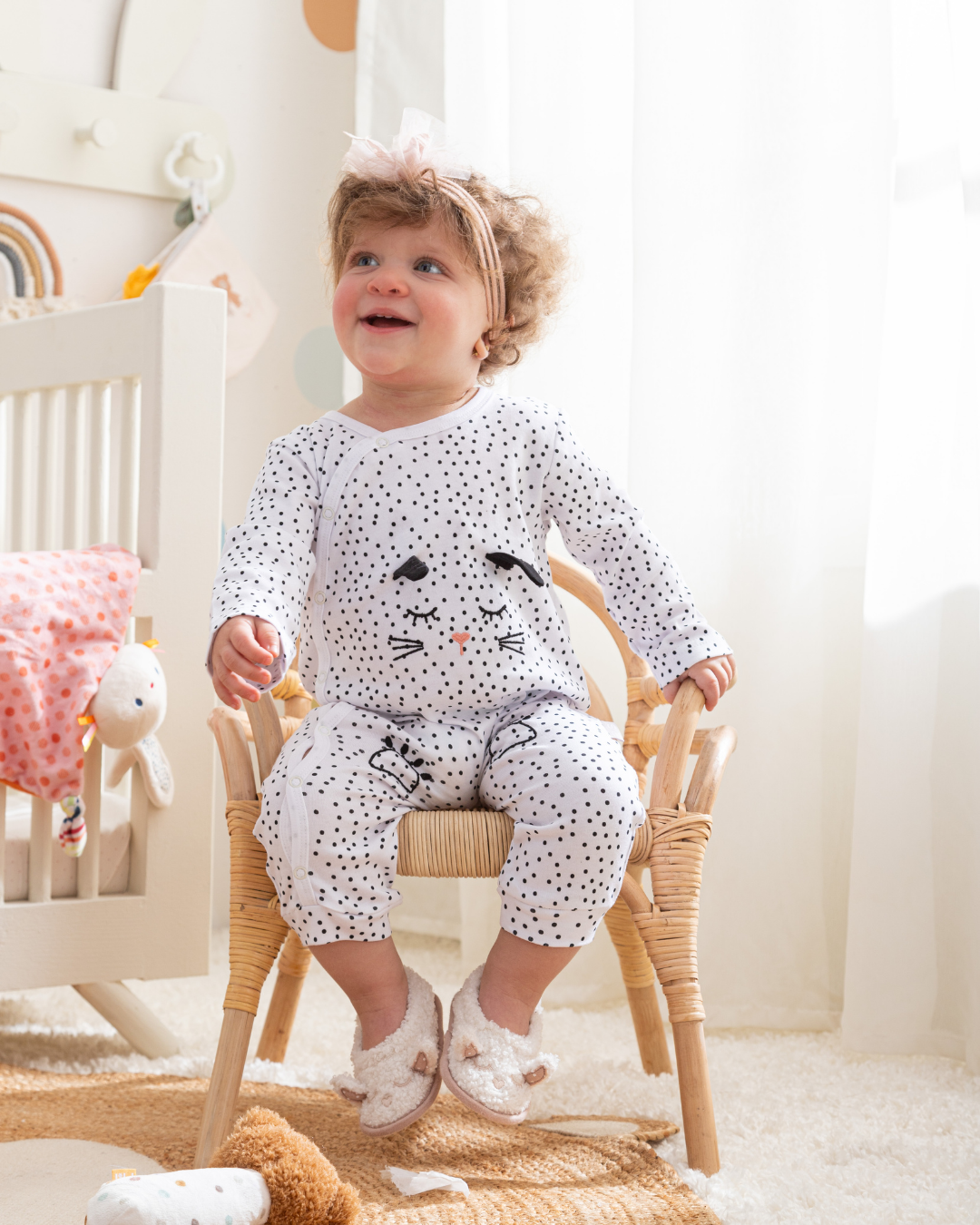 Bunny with ears سالوبيت بناتي