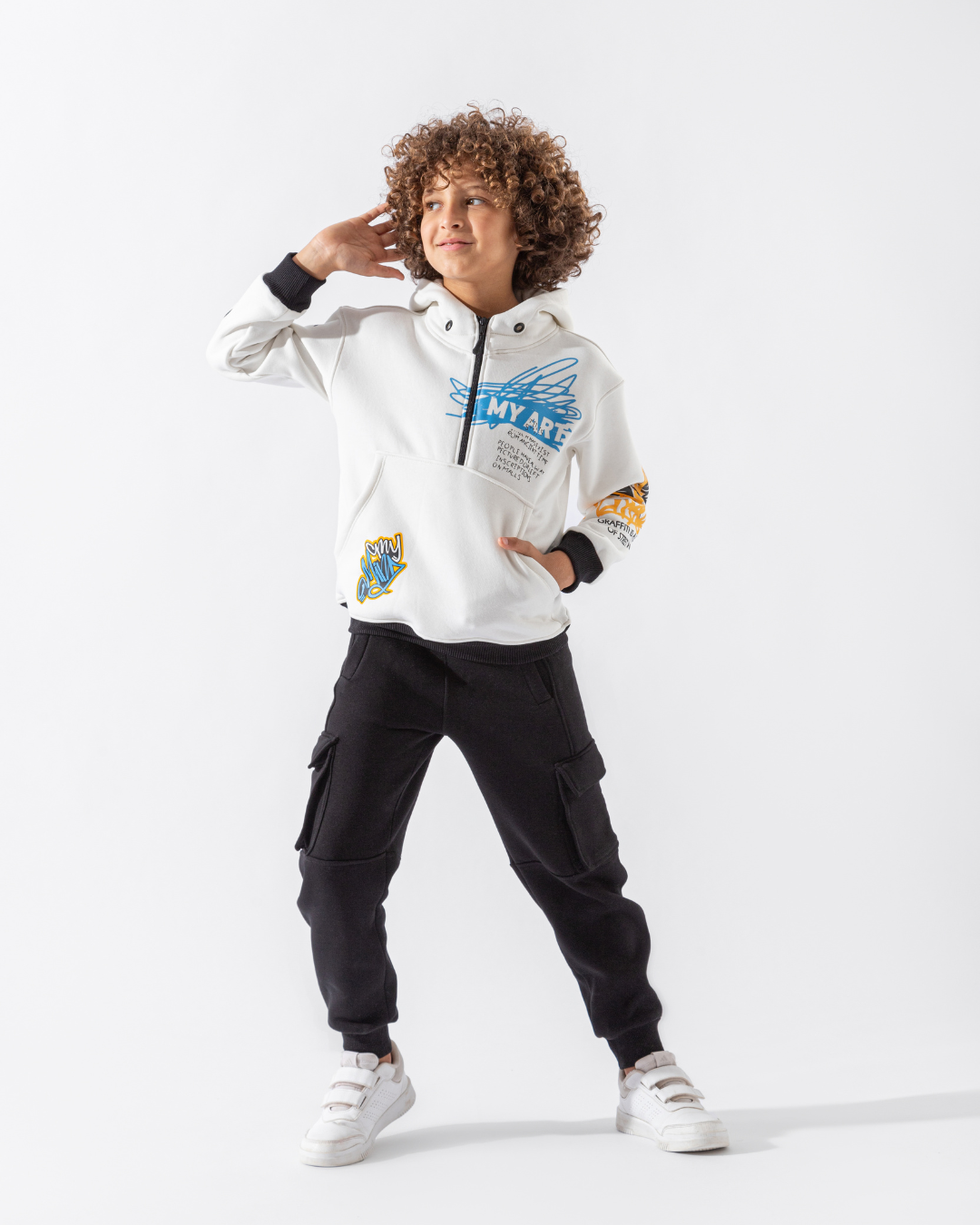 Streat Art بيجامه اولادي   اولادي وسط