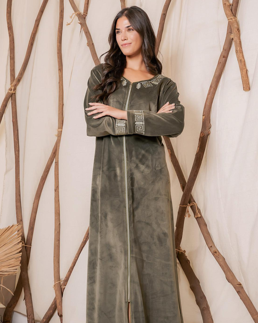 Women's nightgown with a long zipper on the neck