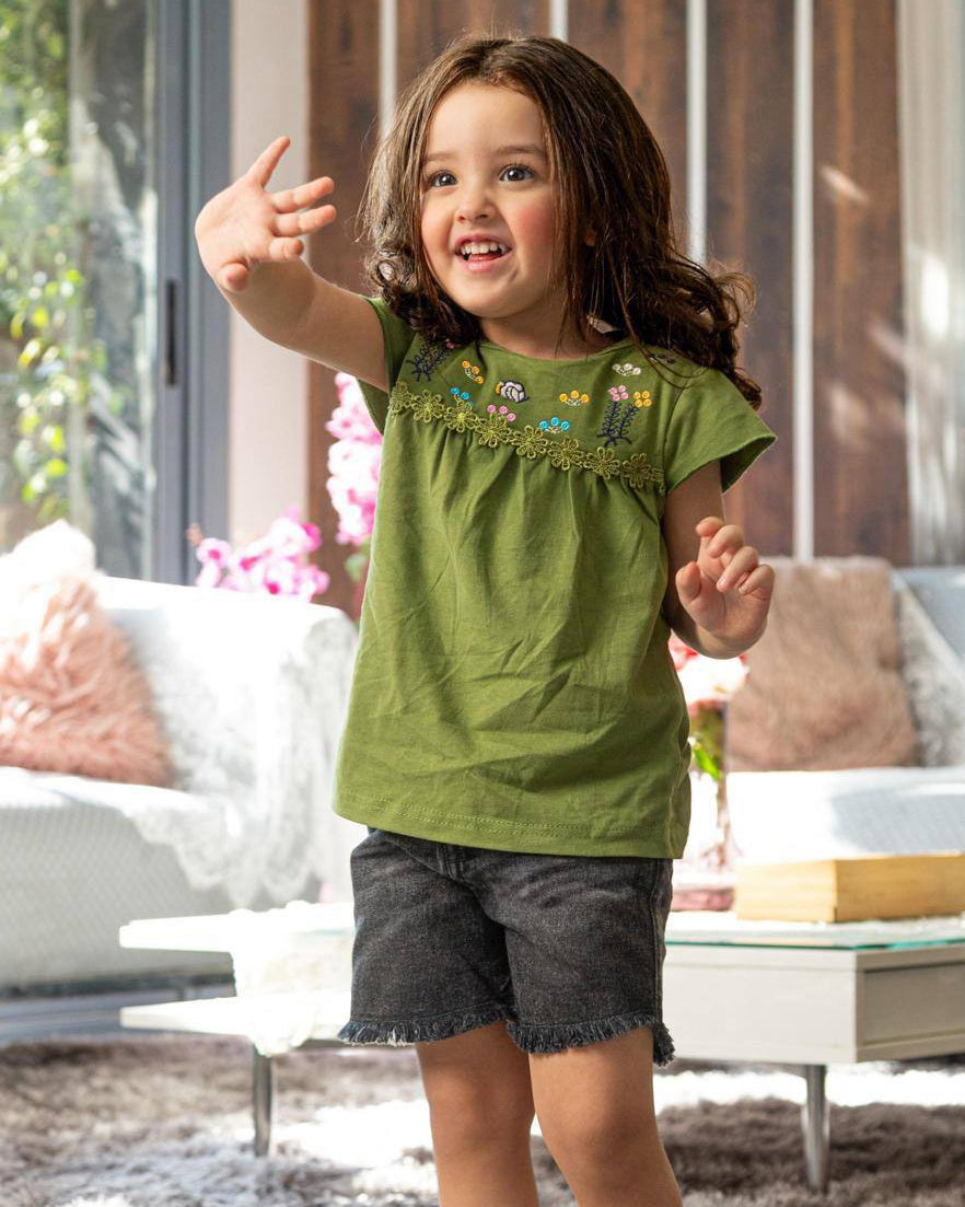 embroidery بيجاما بناتي بيبي