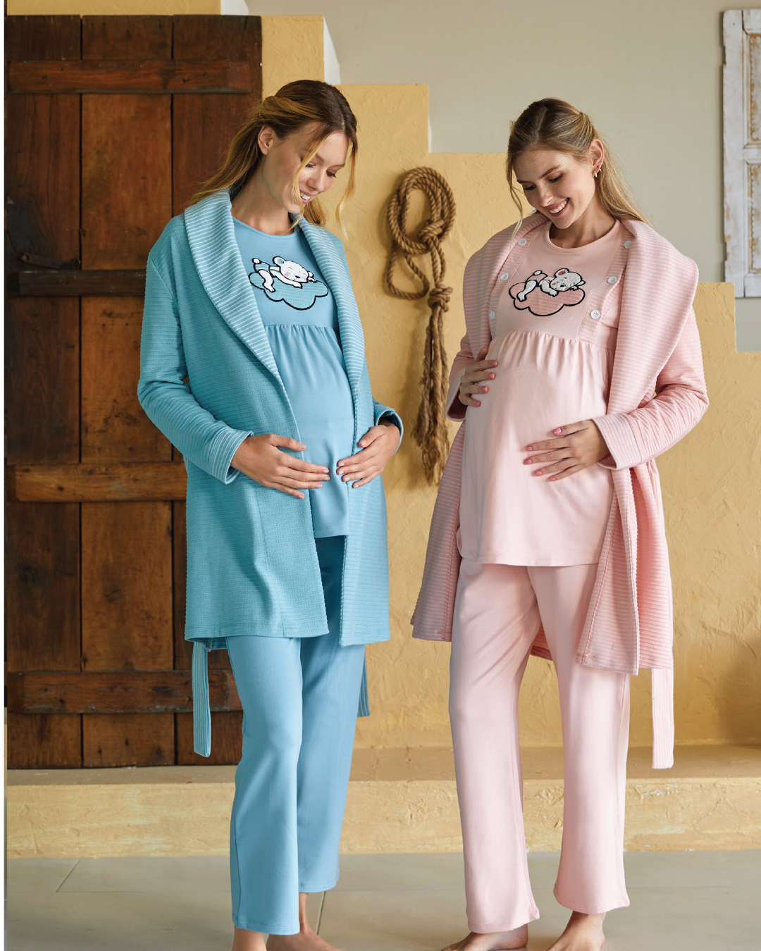 baby بيجامه حريمي تيشرت كم بزراير وجاكت مطبوع وبنطلون ساده طباعه علي الصدر