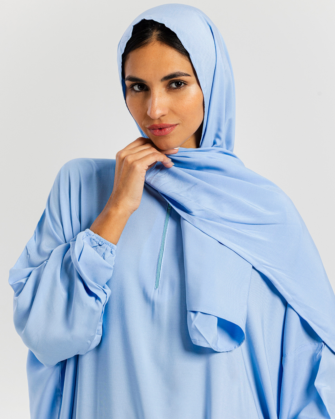 004 إسدال حريمي فسكوز سادة