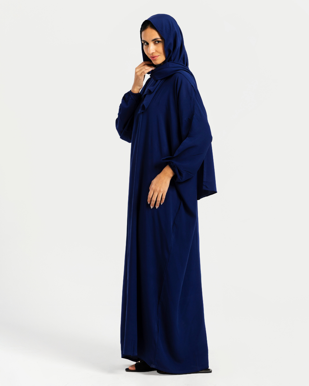 004 إسدال حريمي فسكوز سادة