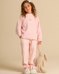 Girls' pajamas with a delicate floral print