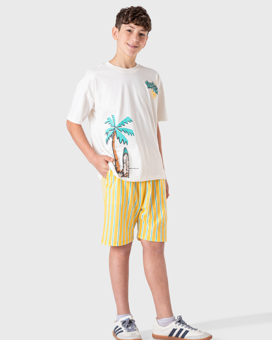 بيجاما أولادى صيفية مريحة بطابع استوائي