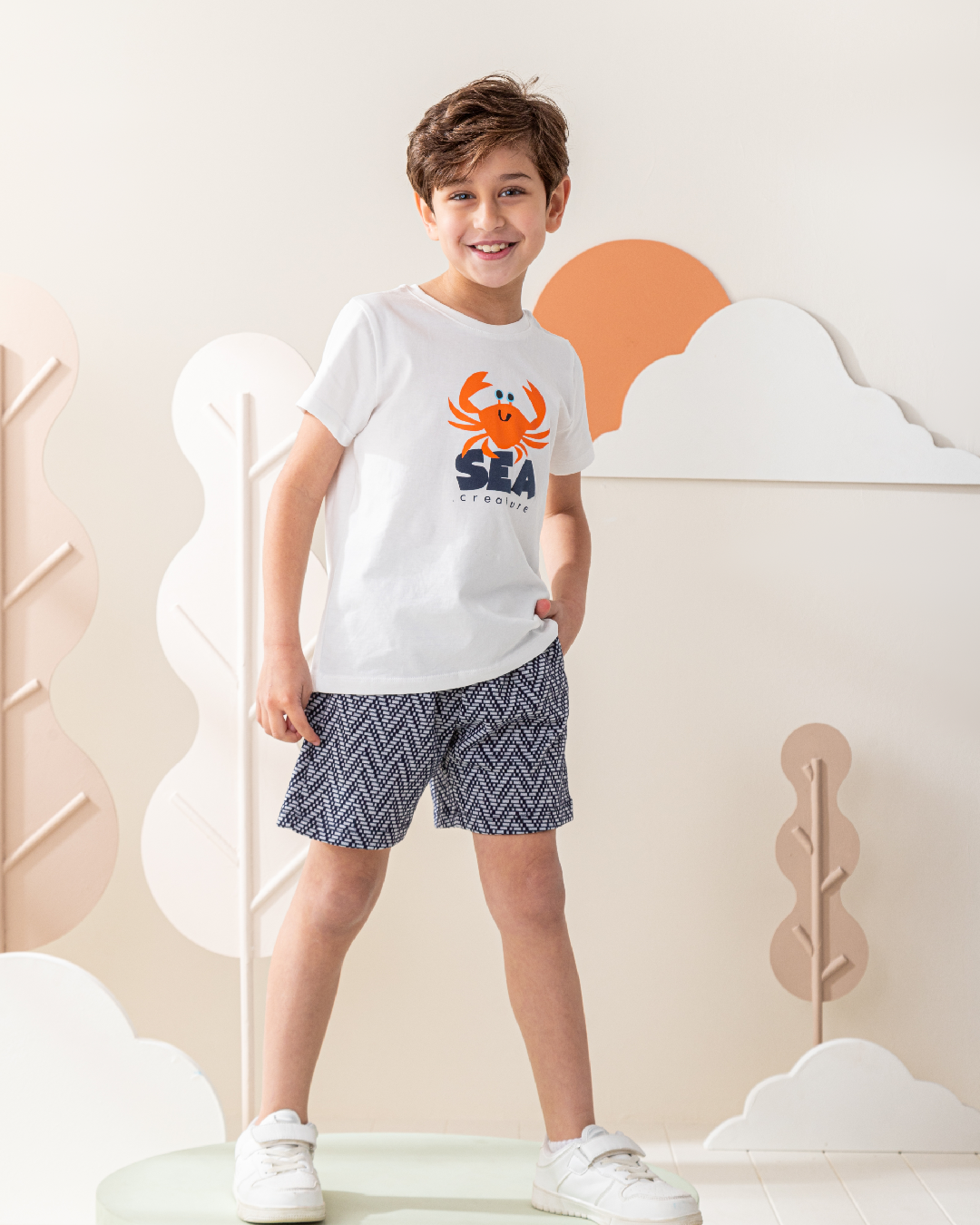 بيجاما شورت جاكاردو توب نص كم مع طباعه كابوريا على الصدر