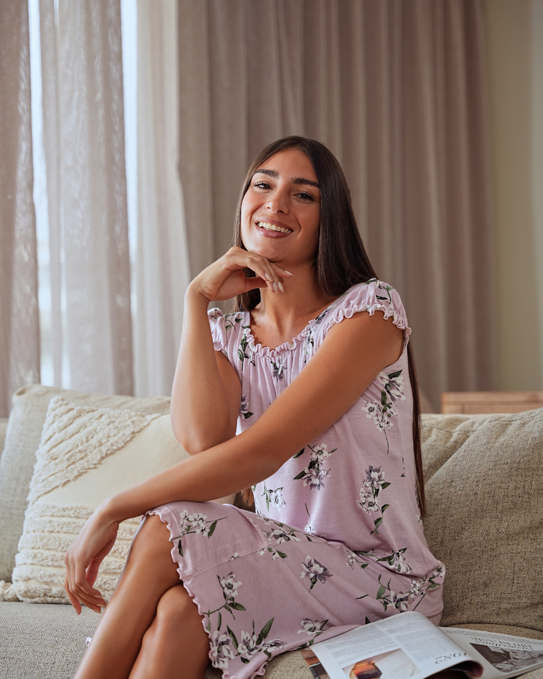 قميص حريمي مشجر ورد جابونيز