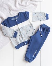 Little Adventureبيجامه اولادي تيشيرت اولادي +بنطلون مطبوع