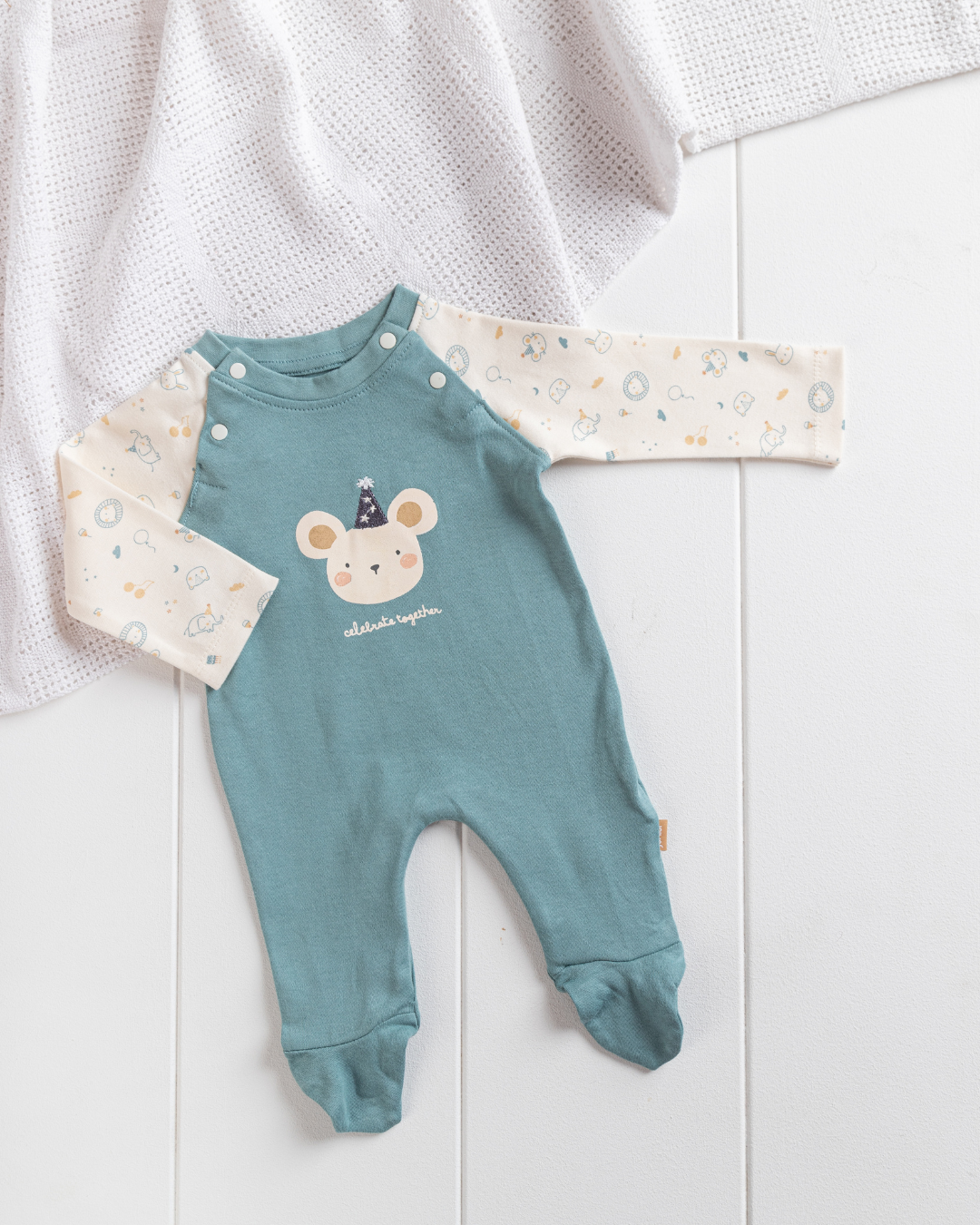 Lets Celebrate سالوبيت اولادي مطبوع