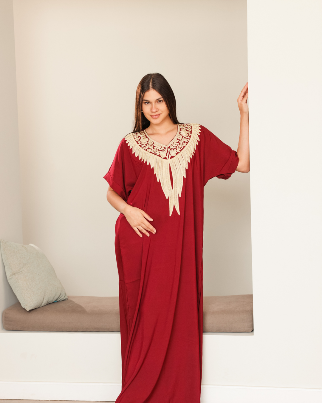 قميص داكرون نص كم مطرز 4