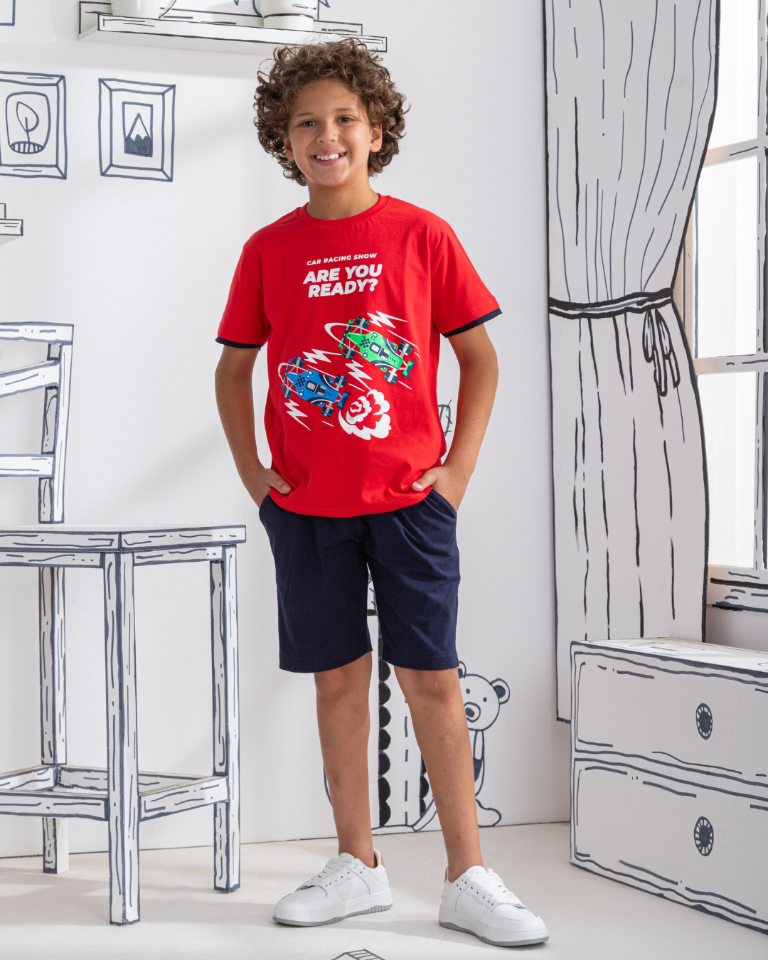 Boys' pajamas with car racing print