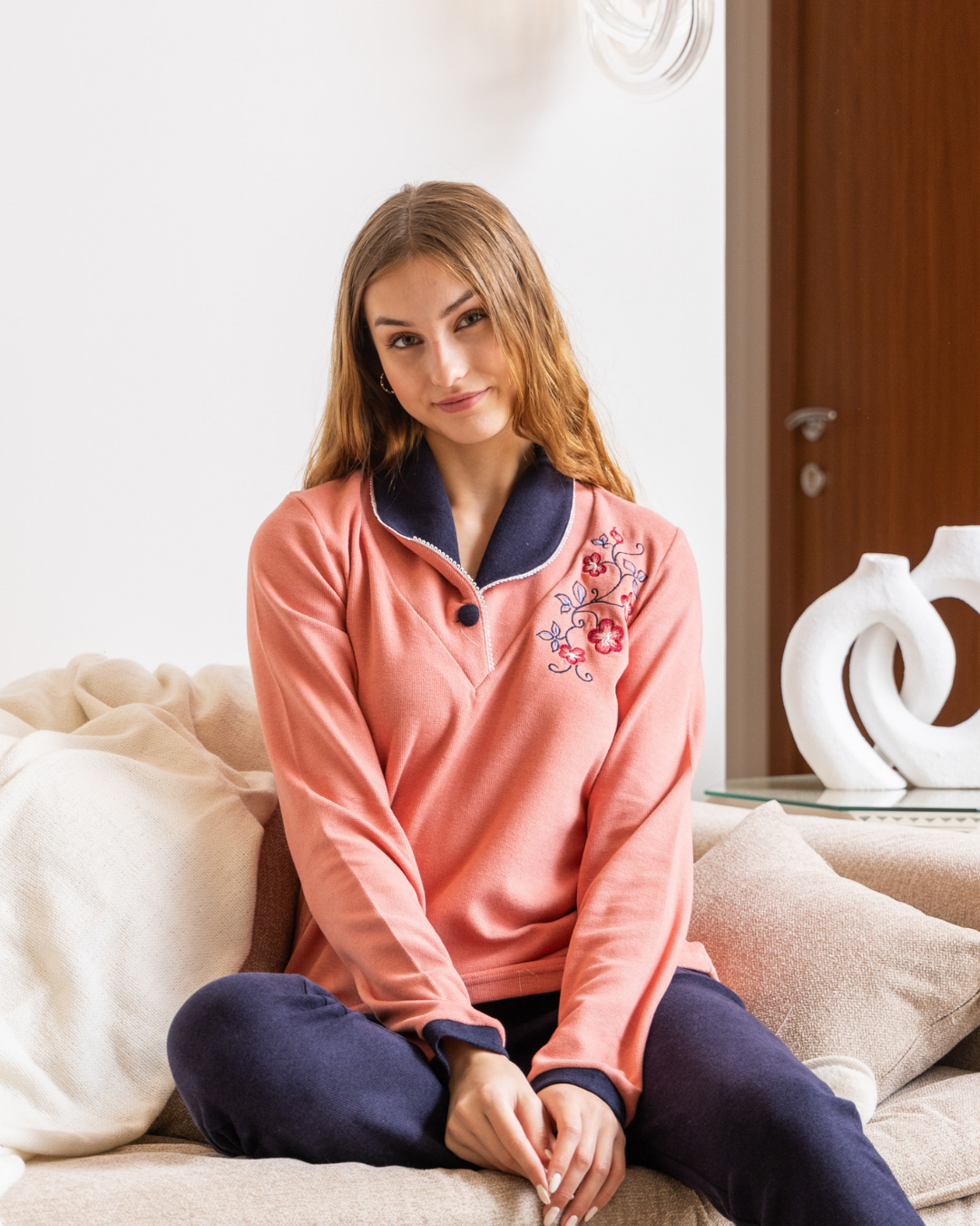 Women's pajamas, cashmere cole shawl, with embroidered jubeirah