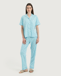 Women's half-sleeved pajama with pants