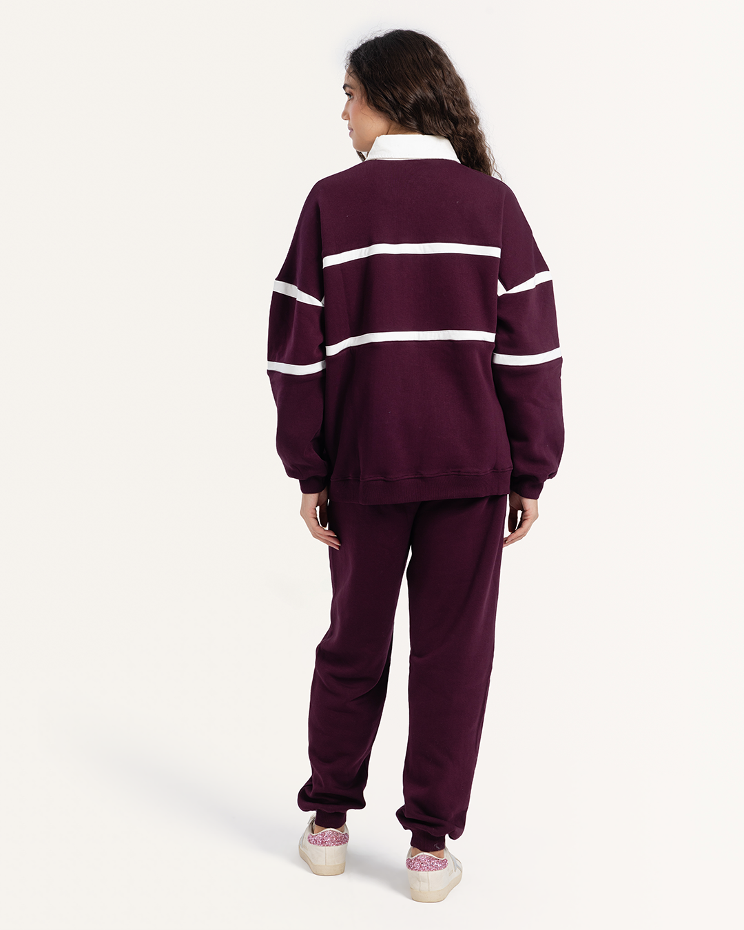 طقم رياضي كولة بزراير