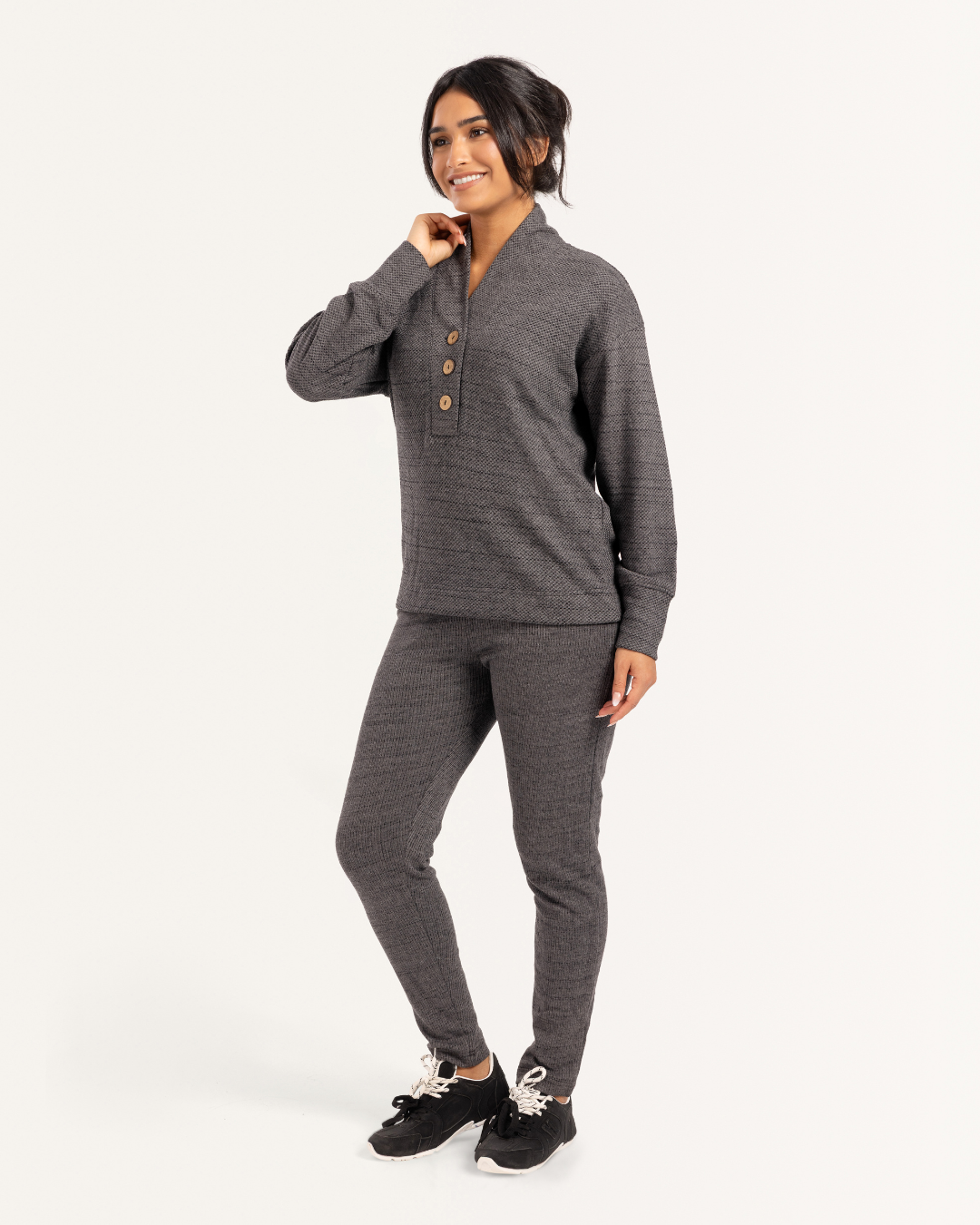 طقم جاكارد خروج بجيب و زراير