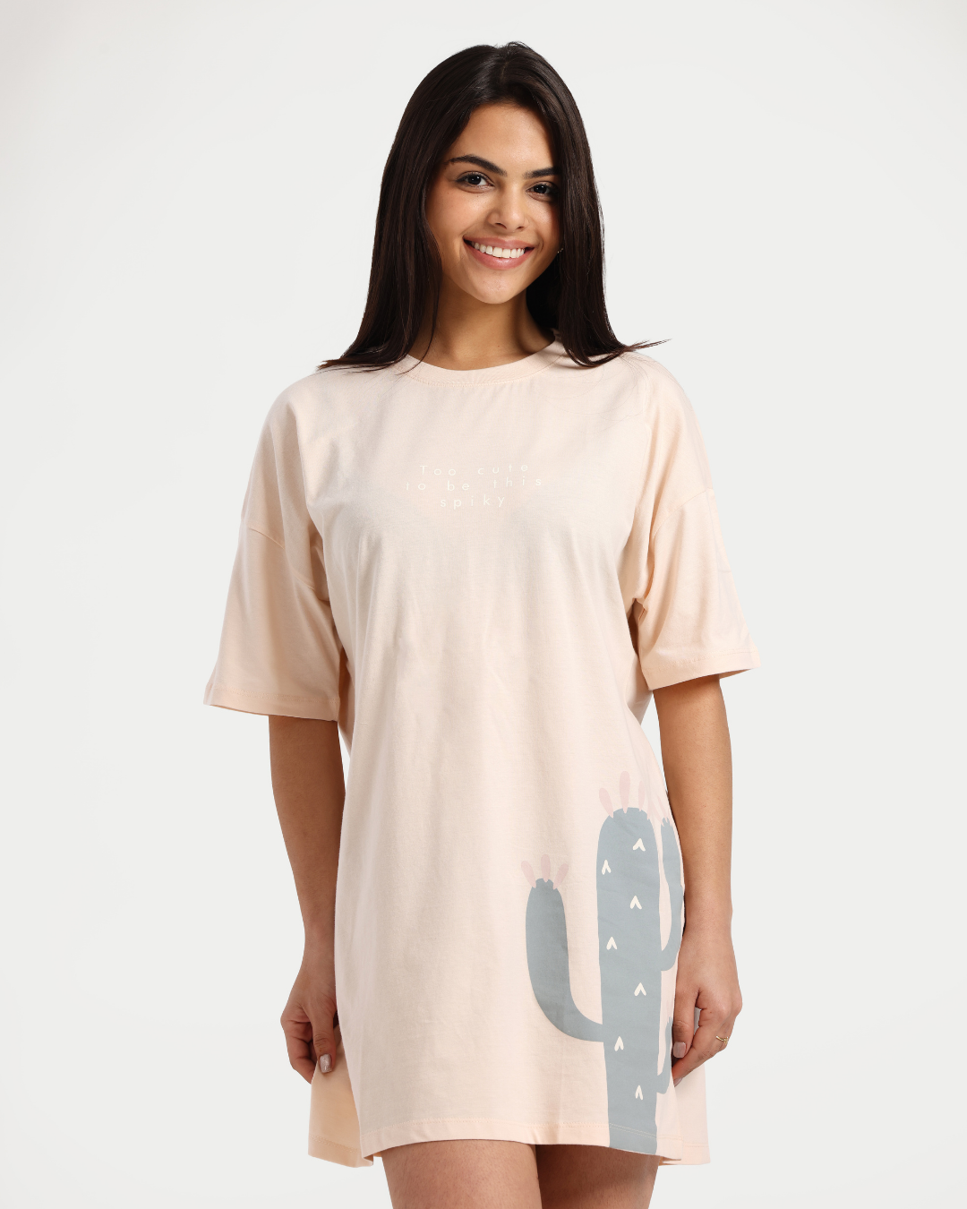 قميص نوم نسائي بطبعة الصبار الوردي الناعم