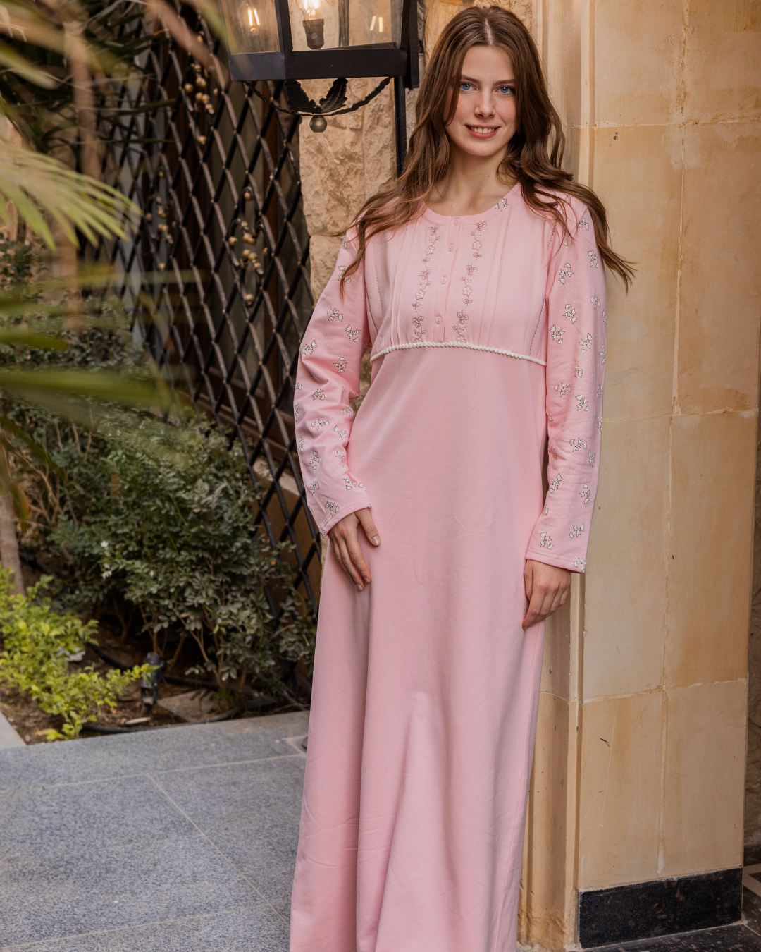 قميص حريمي طويل تطريز ورد