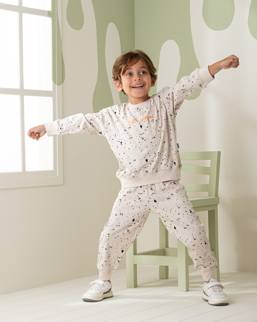 Little legend بيجاما اولادي بكم و بنطلون قطن