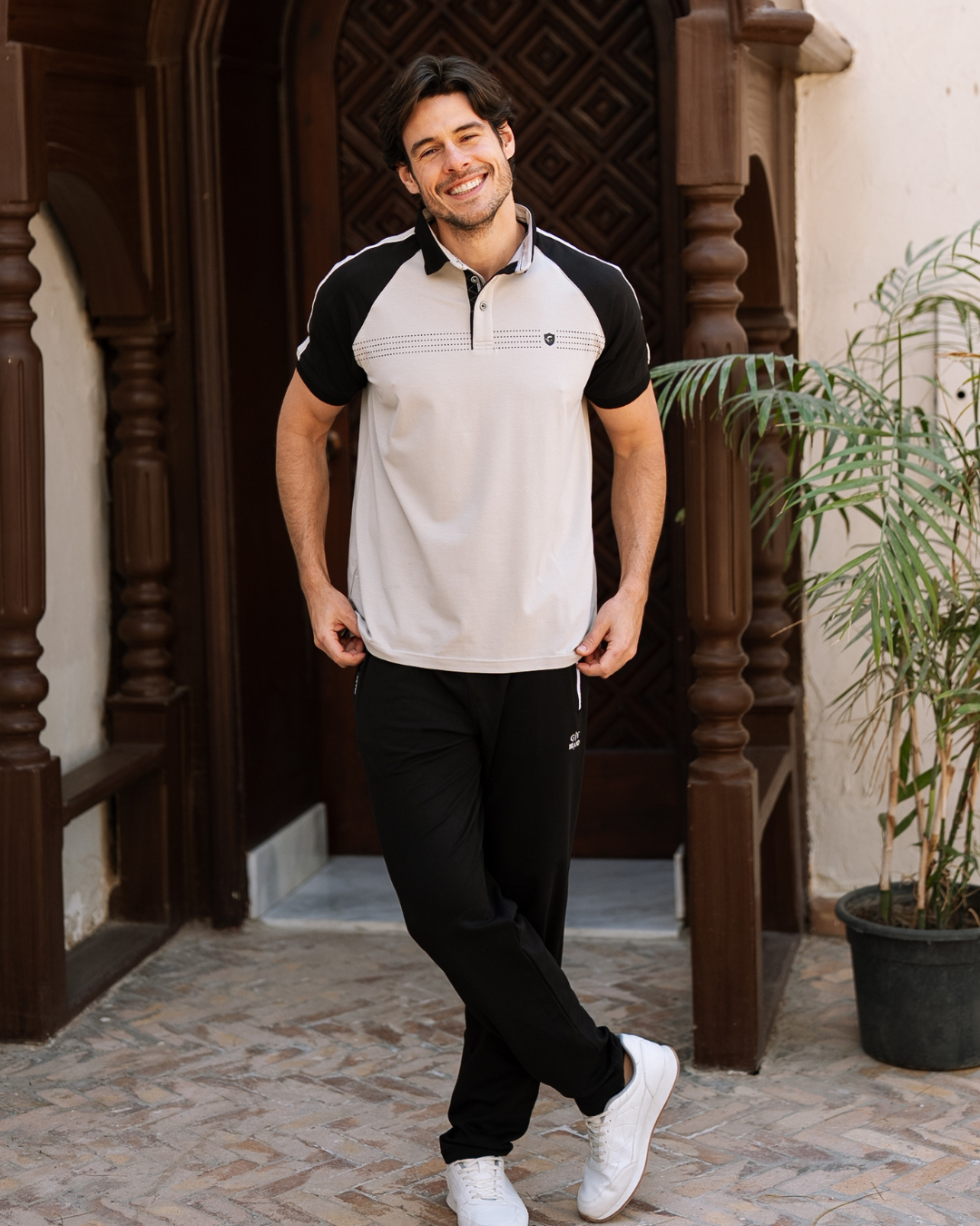 Basic Dots Men's Pajamas Text How many Packets and Boys