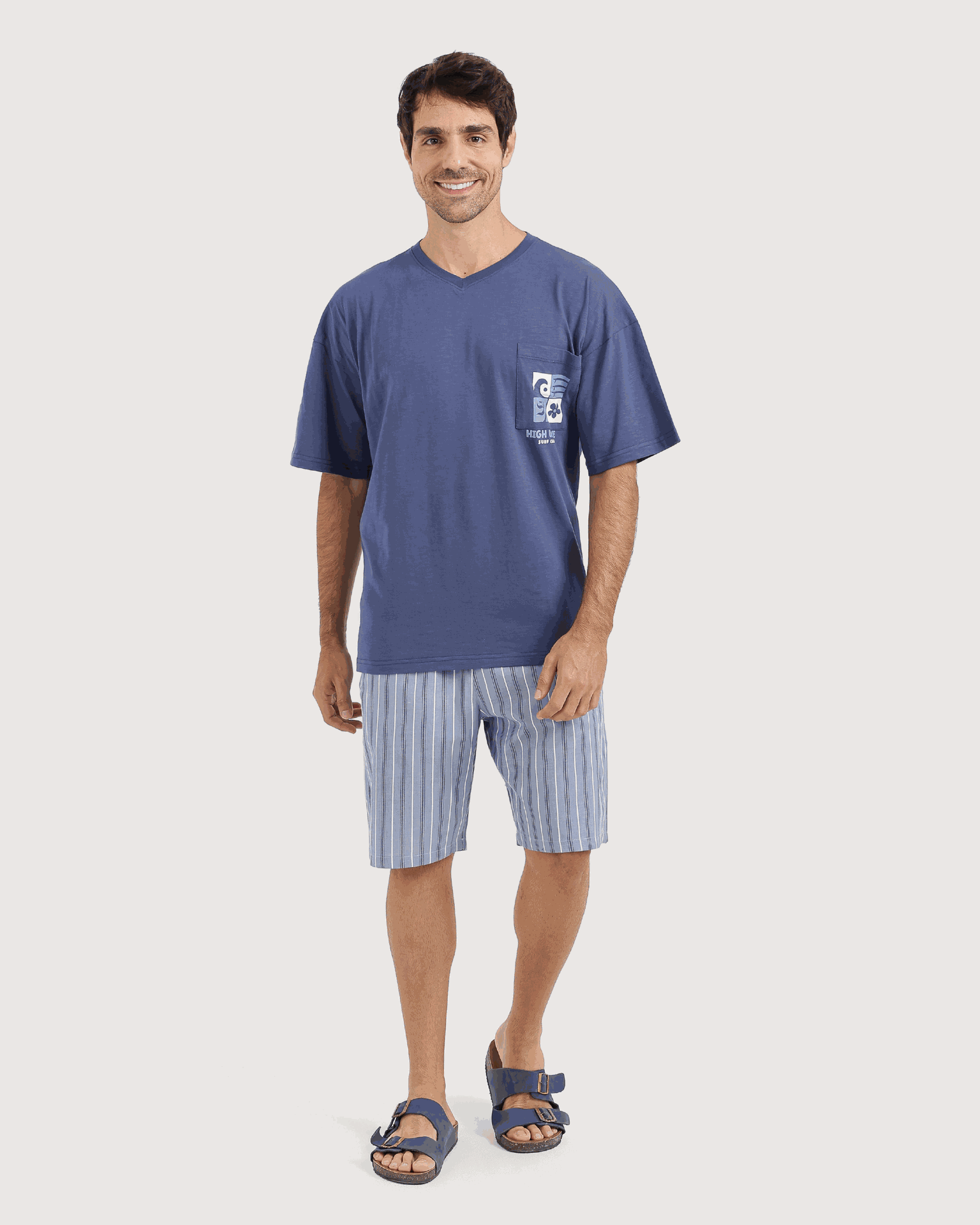 طقم بيجاما شورت نسيج مخطط