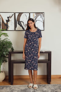 نايت شيرت حريمي نص كم قصير مطبوع فروع شجر