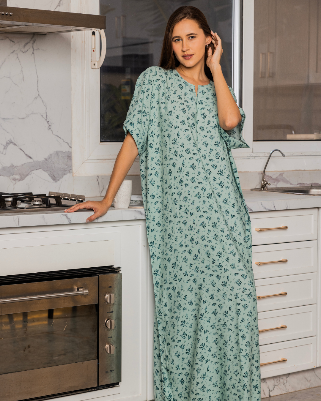 146 قميص فسكوز نص كم مشجر