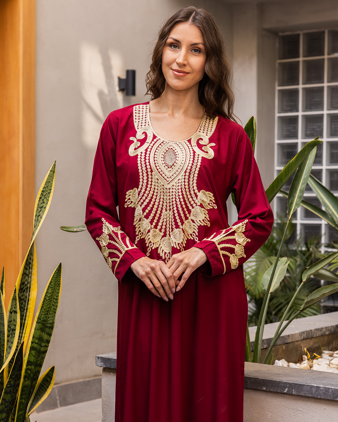 3 قميص داكرون سادة مطرز بكم