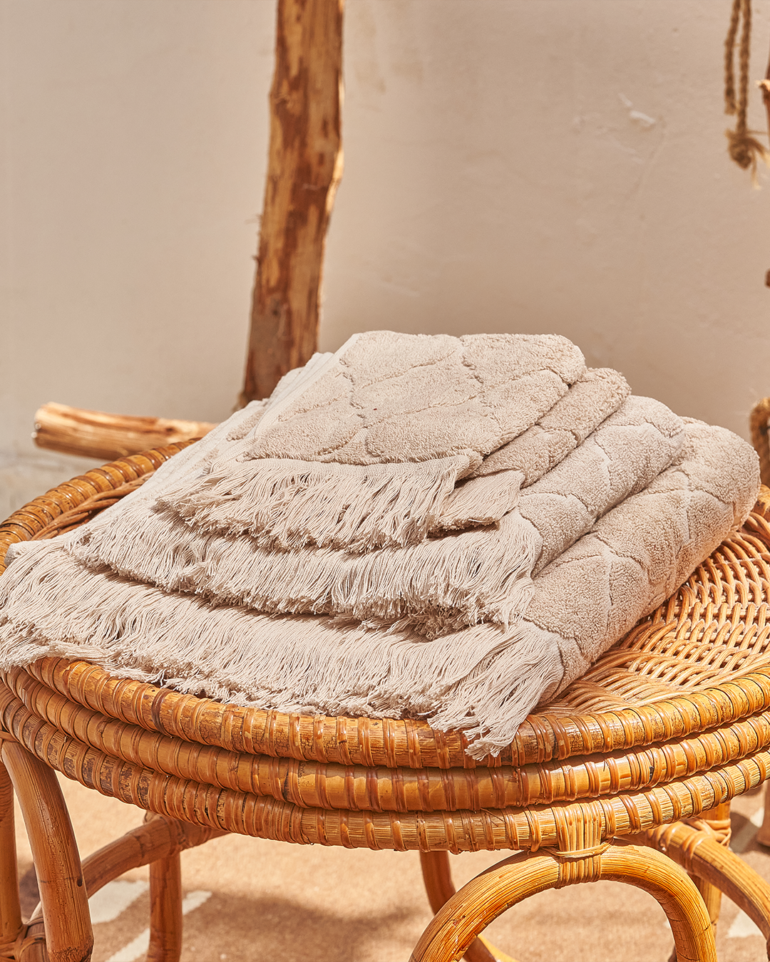 Andalusian Tiles Towels set ( 2 * 33×33 / 100 × 50 / 140 × 70 )