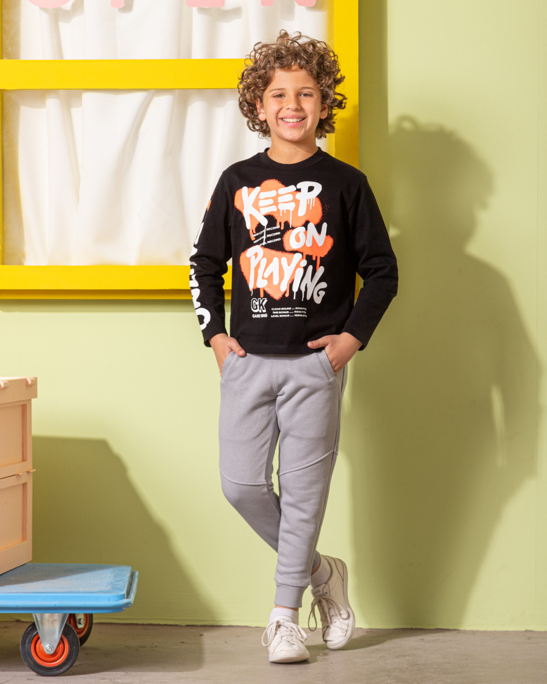 Keep On Playing بيجامة اولادي وسط خريفي