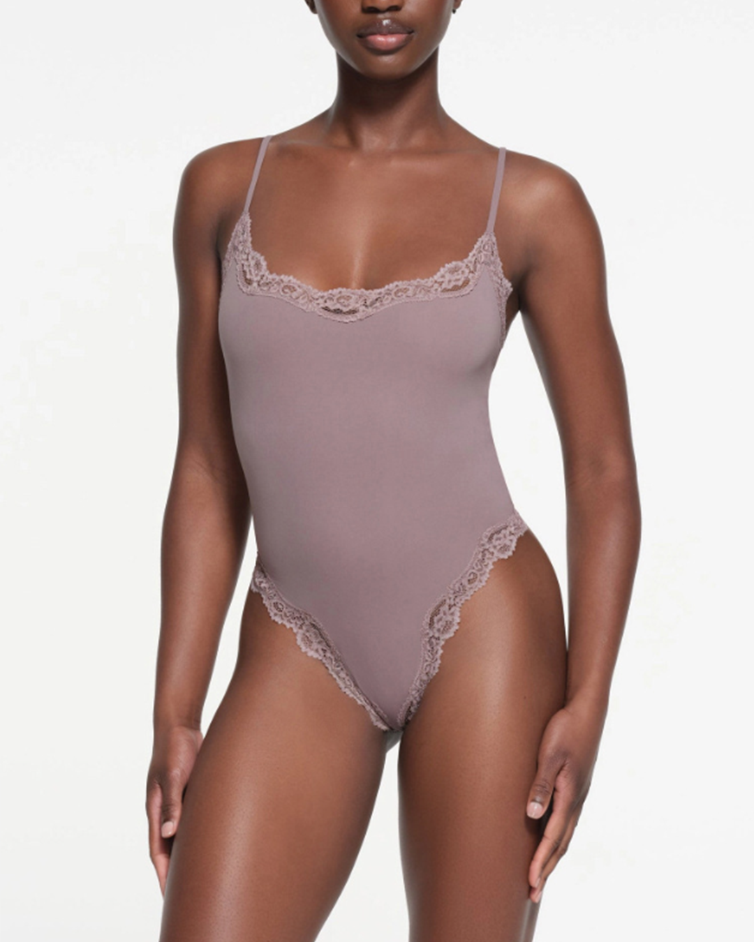 BS قميص نوم قطعة واحدة