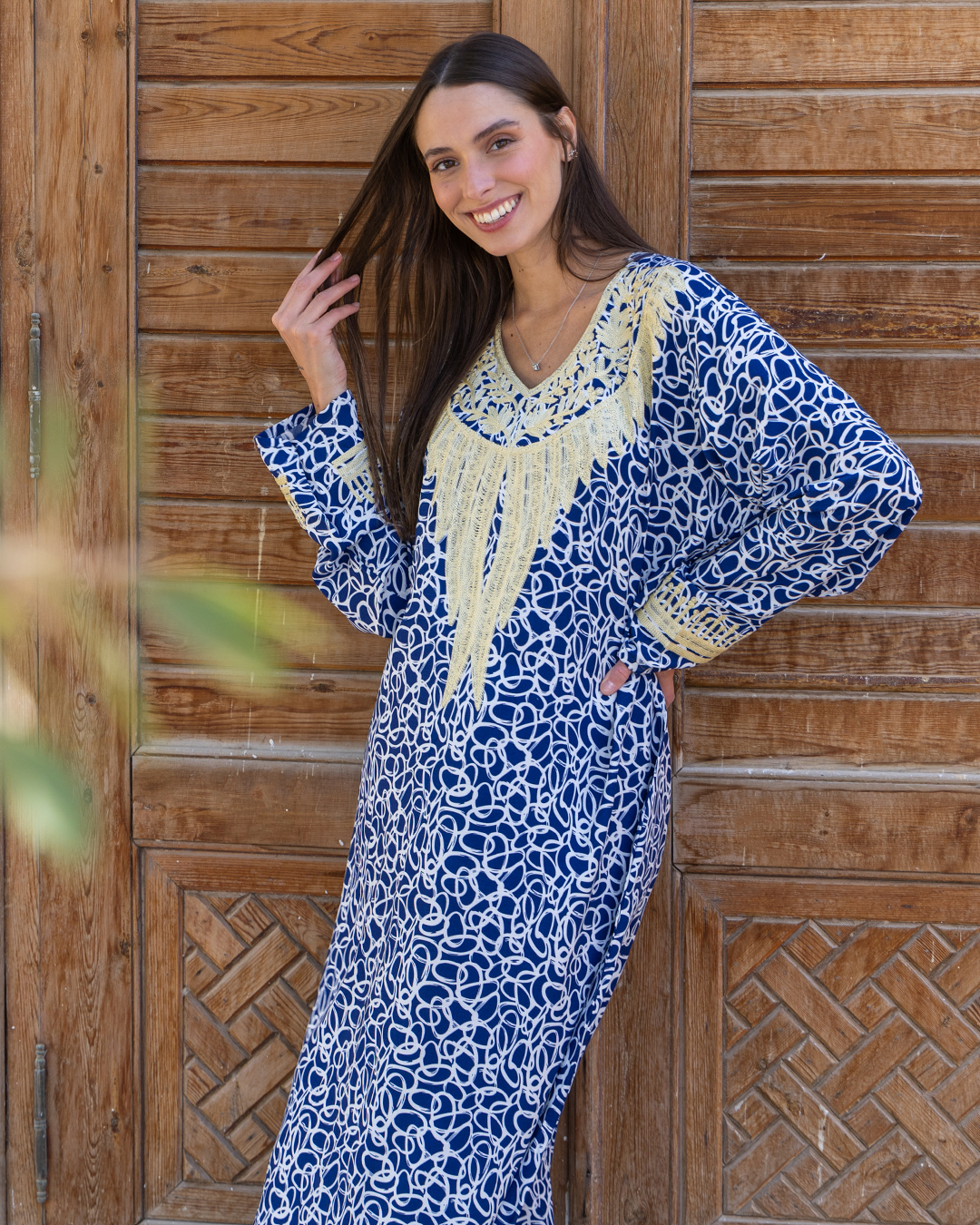 Viscose shirt with embroidered sleeves 11