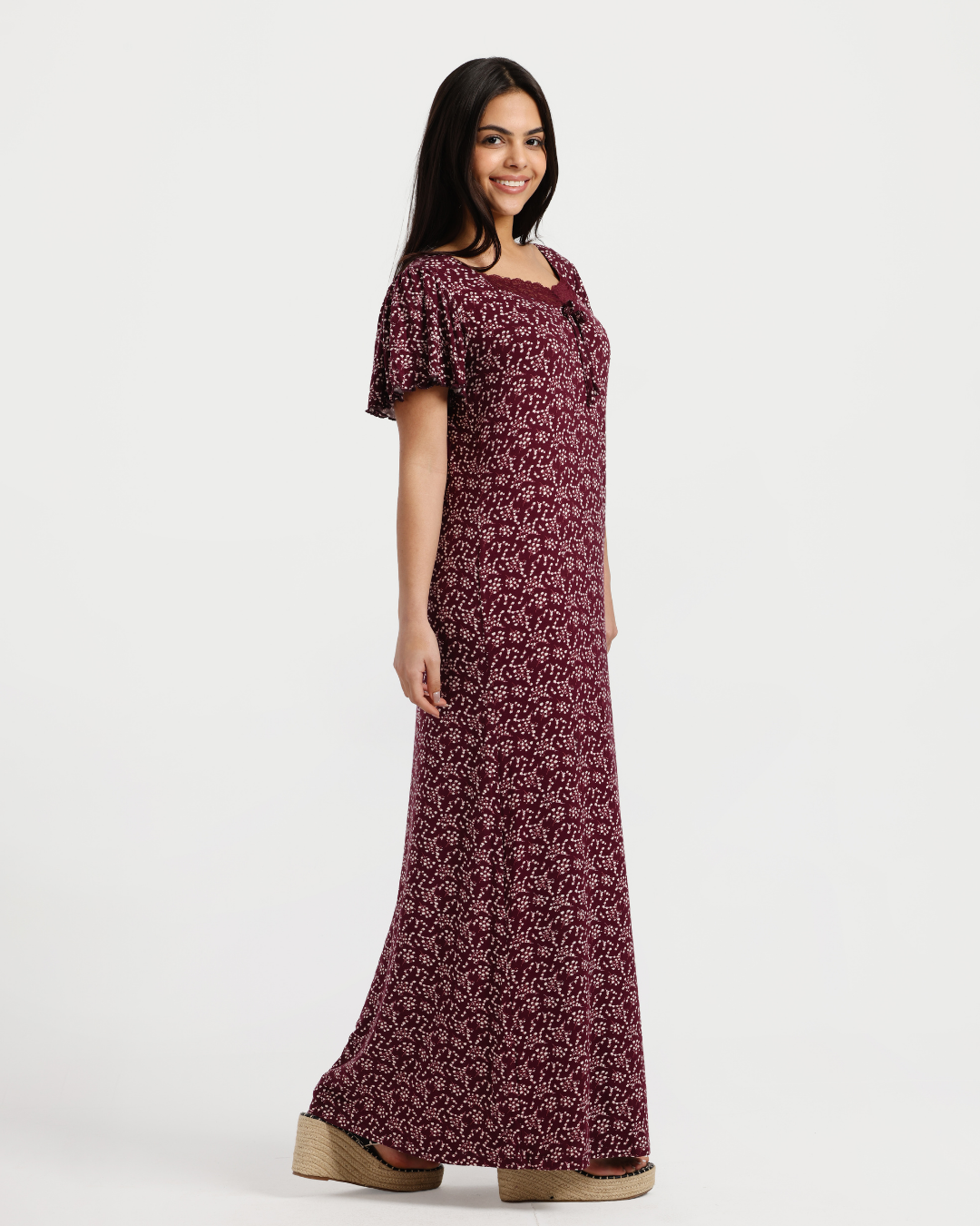 جلابية كُم فراشة الورود الصغيرة