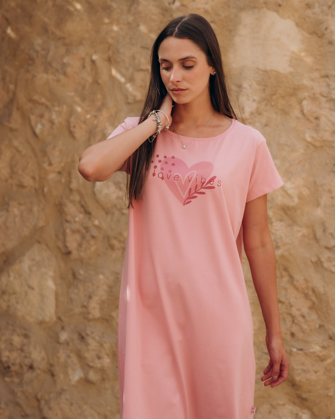 Love vibes cash for women